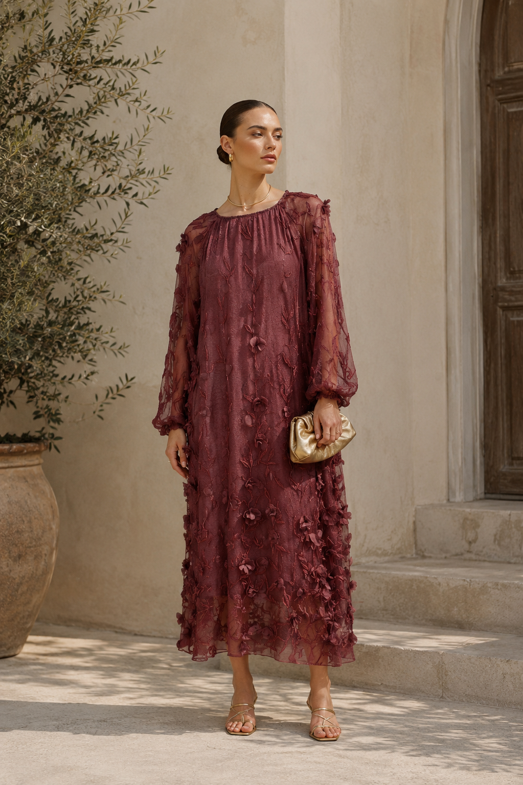 Bordeauxfarbenes Mirage-Kleid