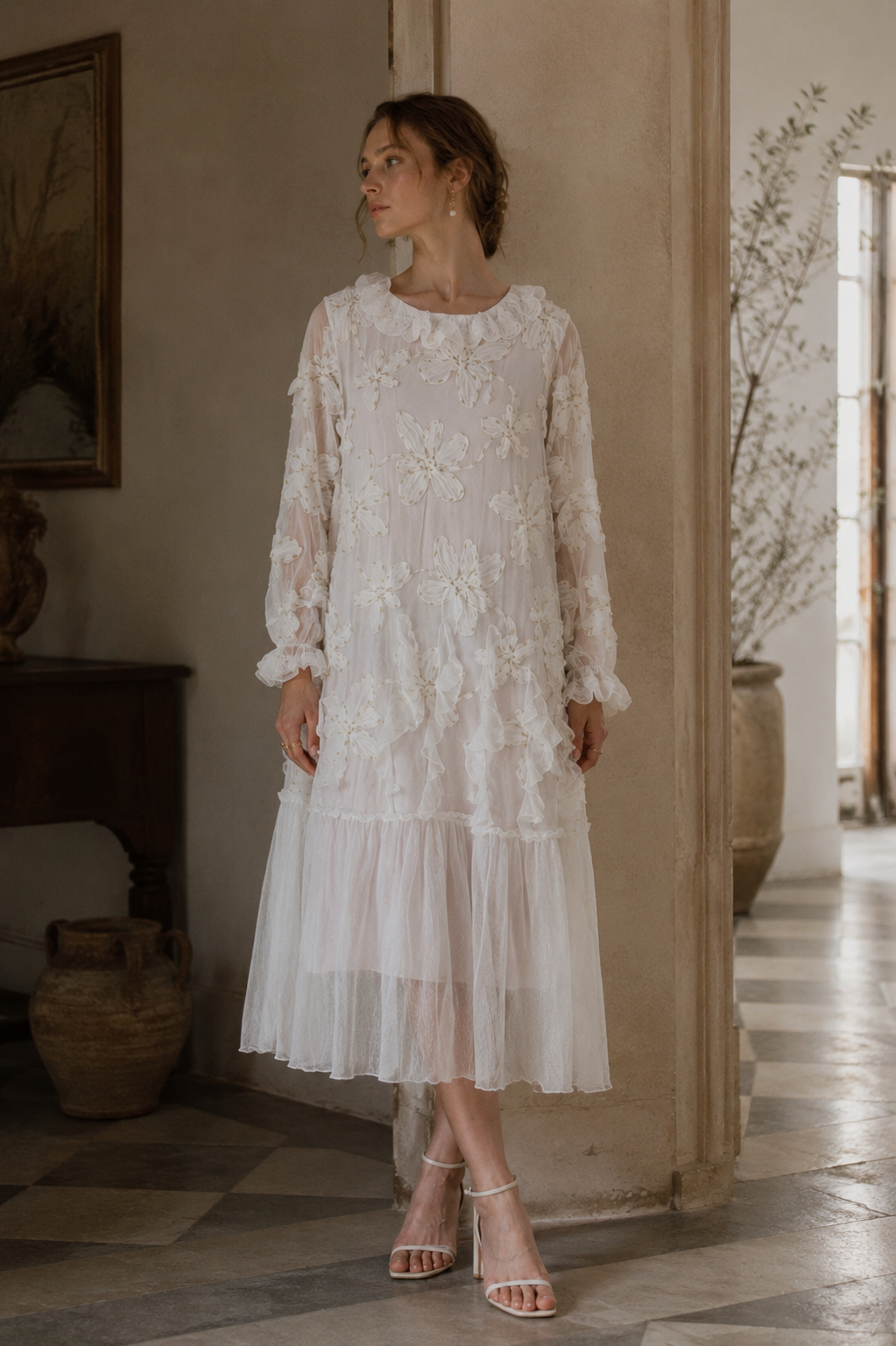 Sienne besticktes Kleid
