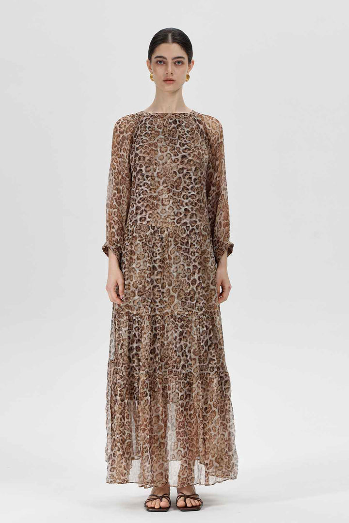 Vestido largo de seda con estampado de leopardo Carys