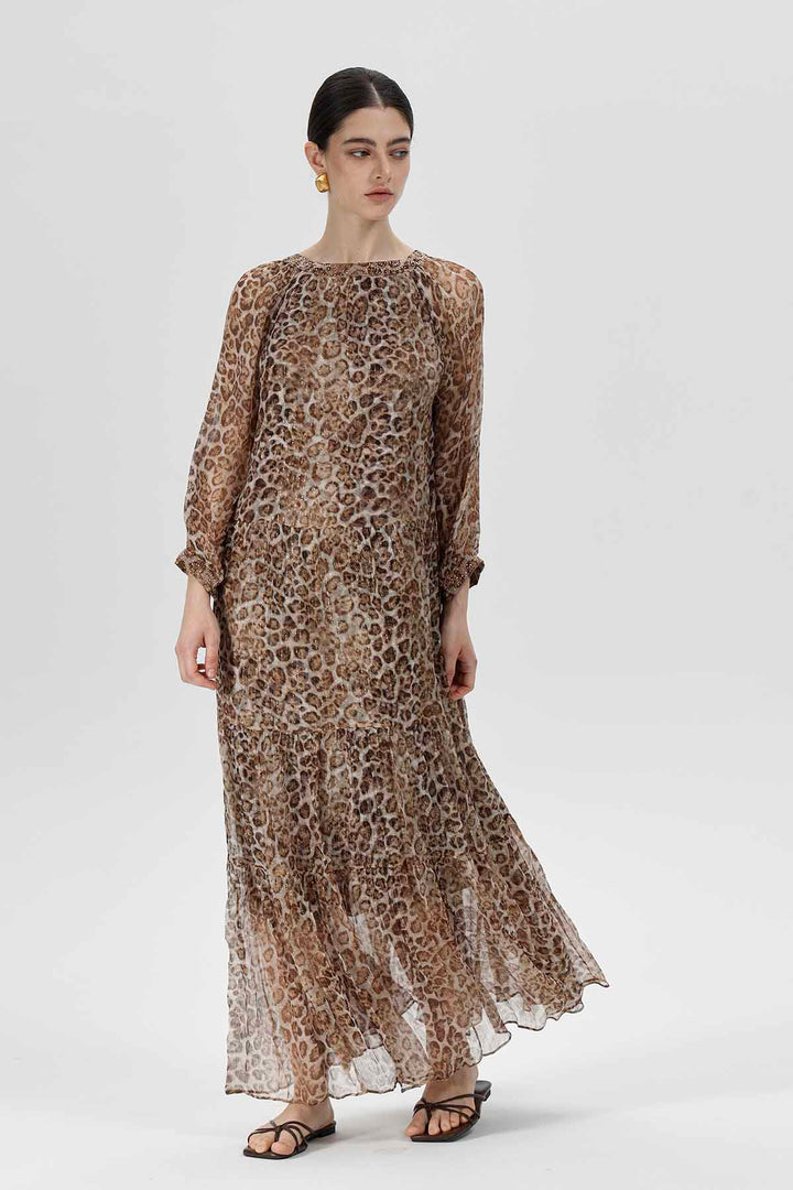 Vestido largo de seda con estampado de leopardo Carys