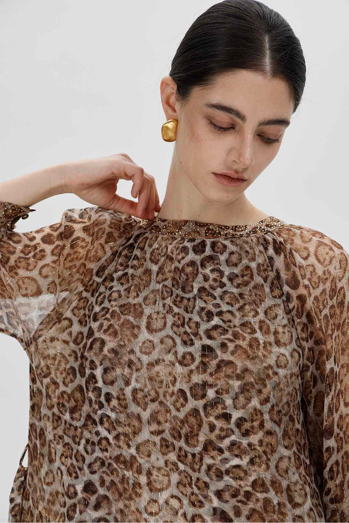 Vestido largo de seda con estampado de leopardo Carys