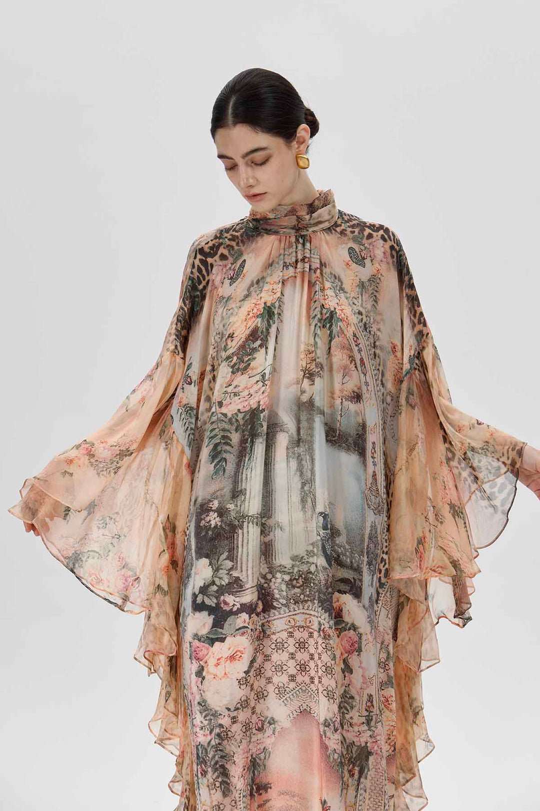 Vestido tipo capa con estampado de seda Sonia