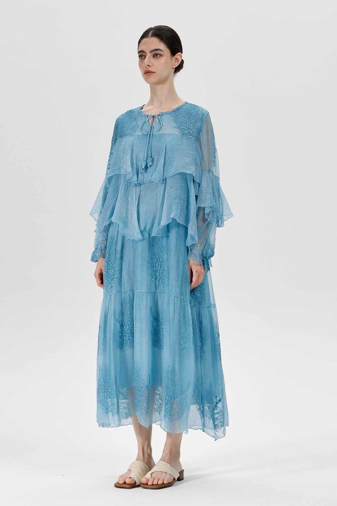 Transparentes Moore-Kleid in Himmelblau