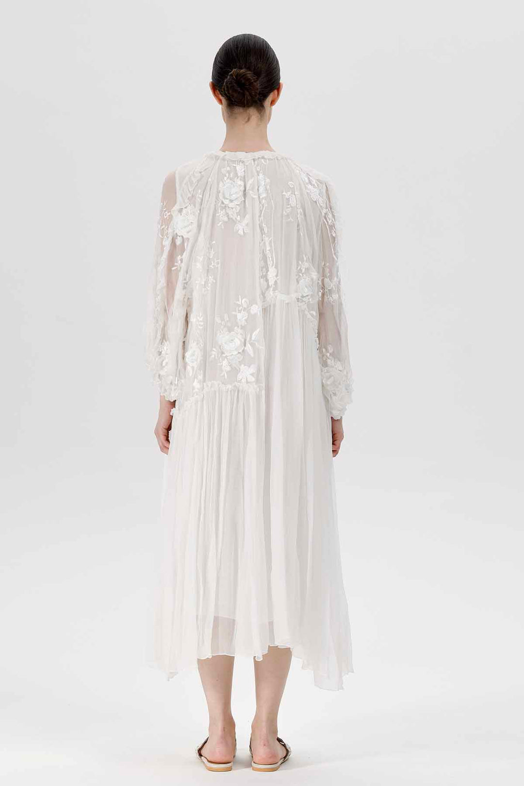 Vestido bordado Rosia Bloom