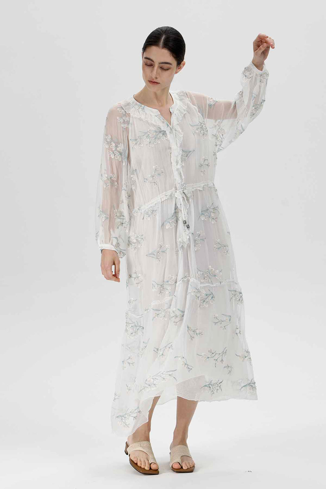 Vestido Kaylyn con apliques florales