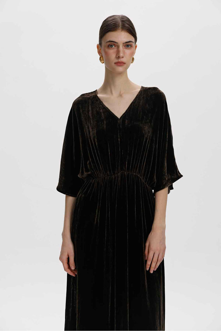 Giselle Velvet Dress