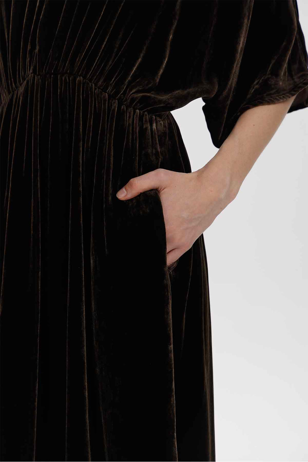 Giselle Velvet Dress