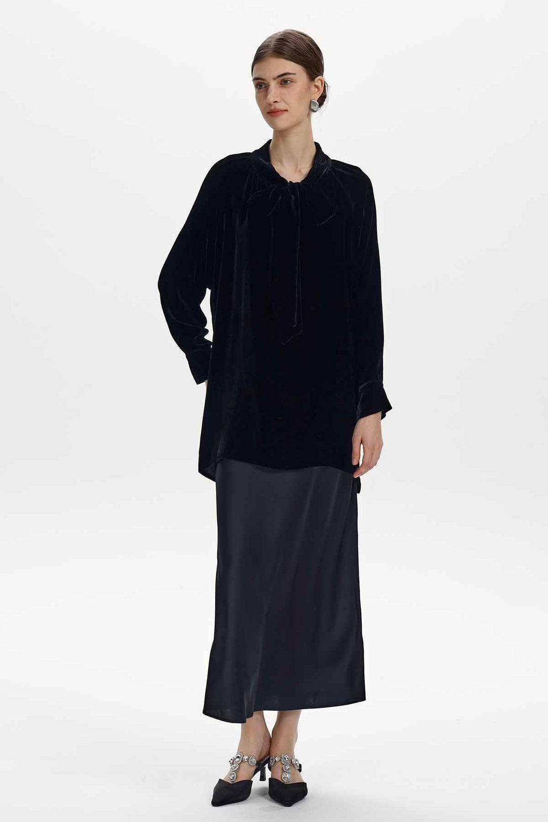 Ariadne Bow Neck Velvet Top