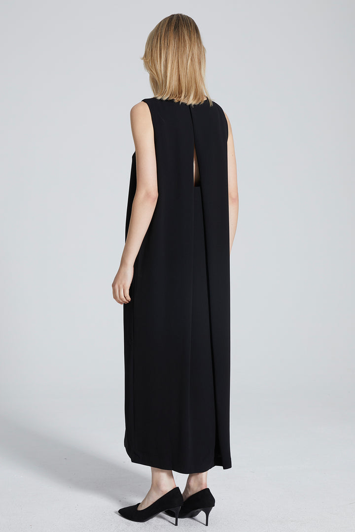 Back Slit Sleeveless Black Dress