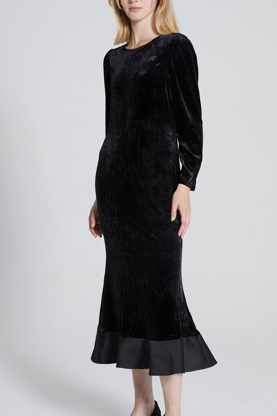 Alicent Fishtail Velvet Dress