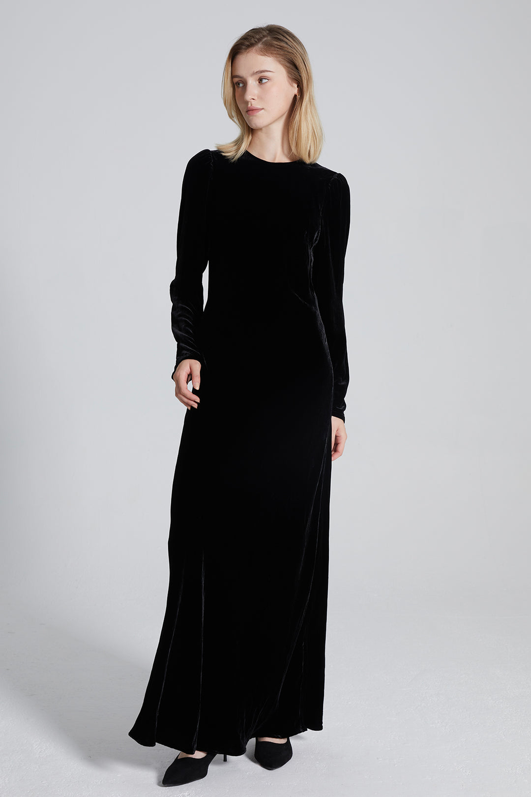 Kelsey Long Sleeve Velvet Dress