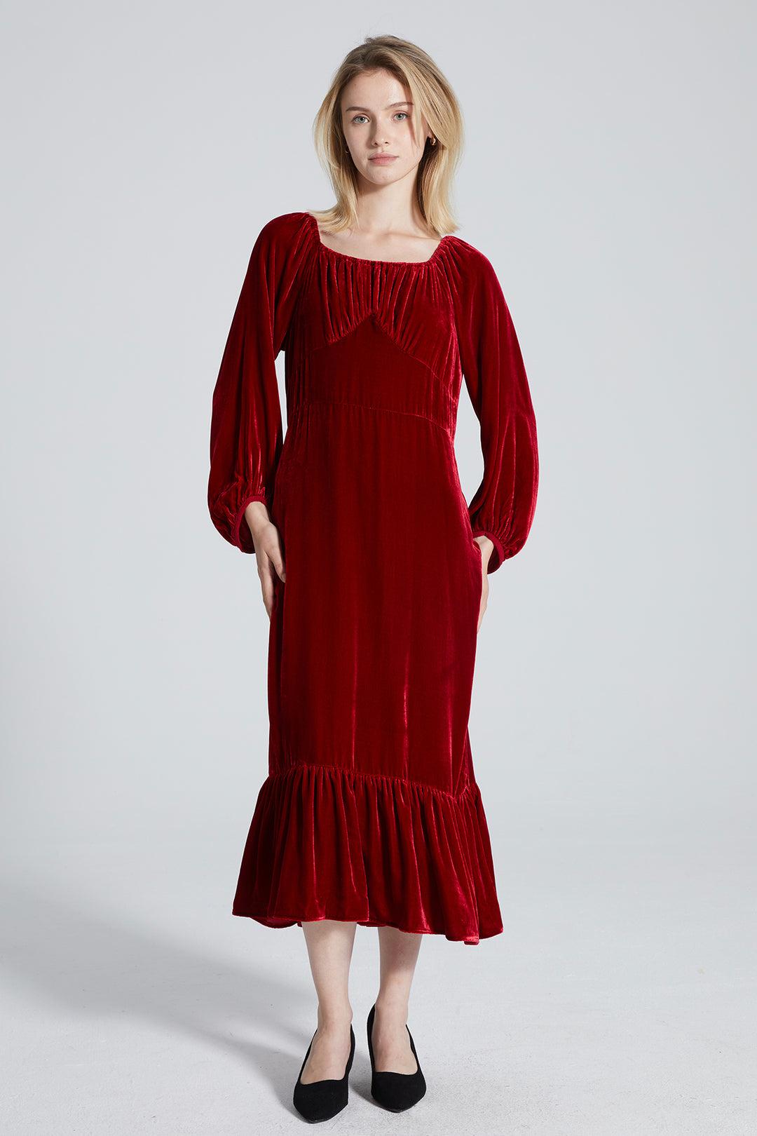 Klea Elegant Velvet Dress