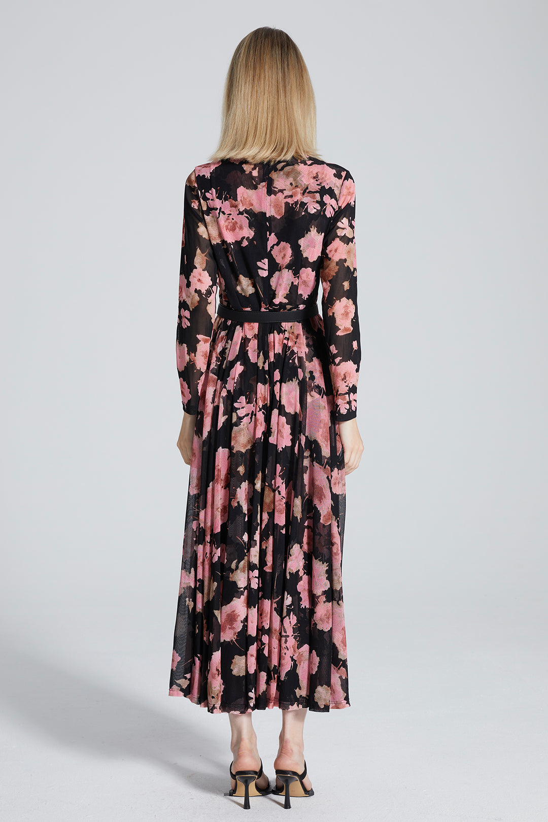 Meril Long Sleeve Flower Maxi Dress