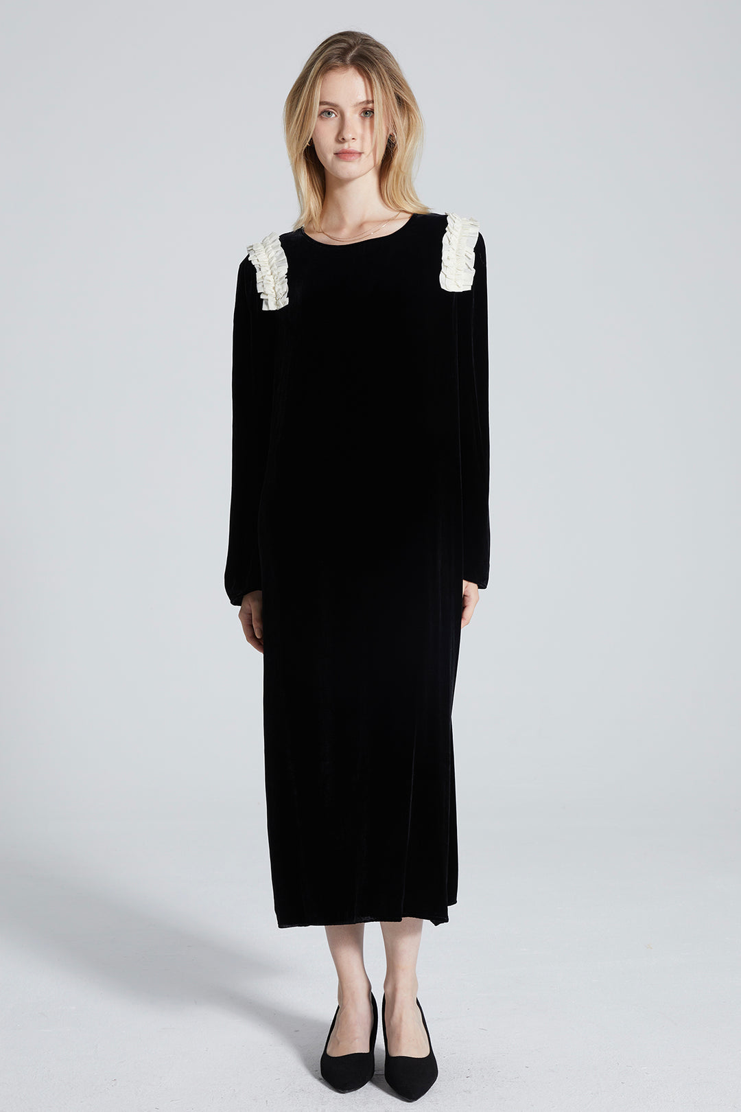 Sherrie Long Sleeve Velvet Dress