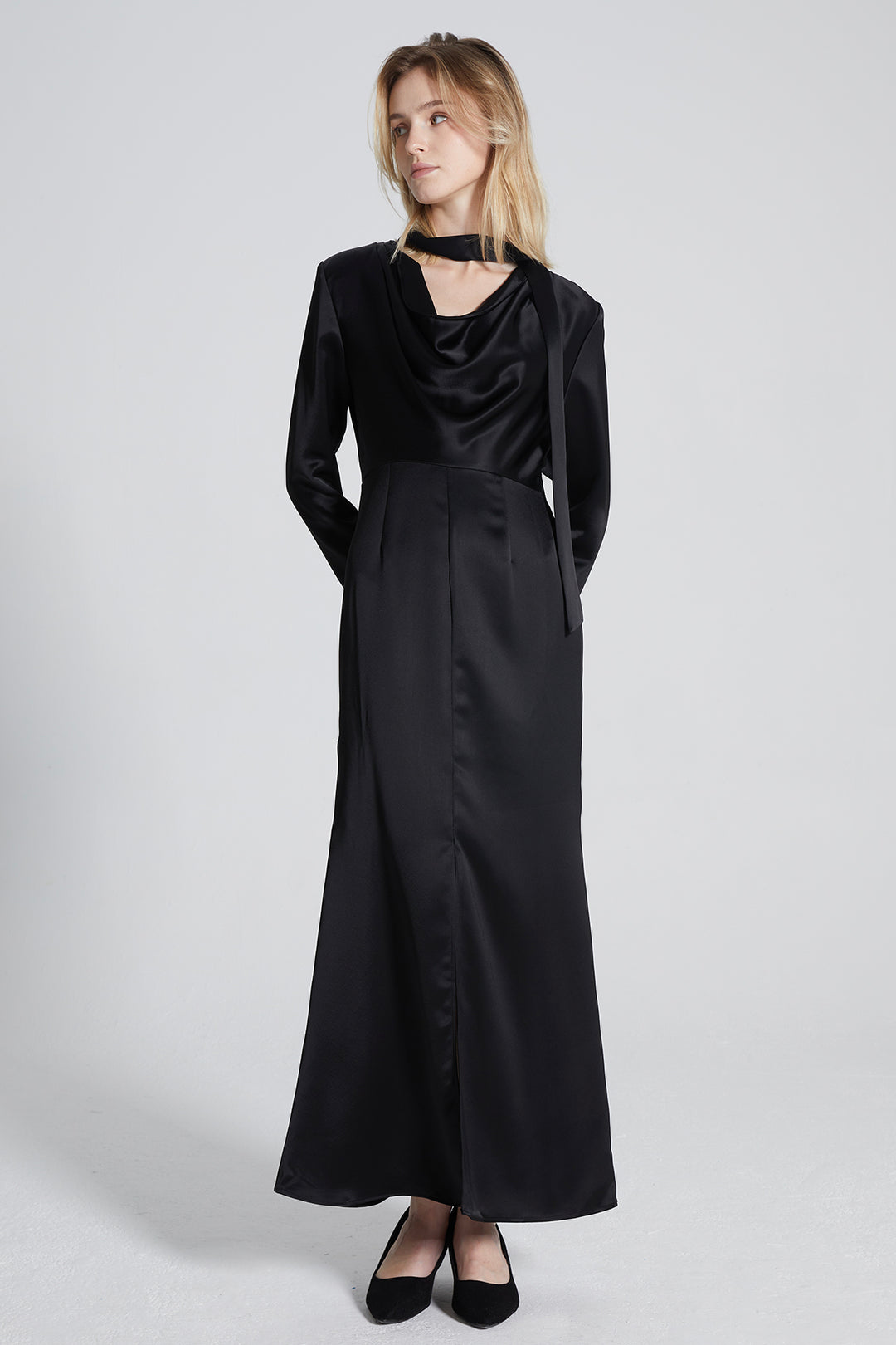 Nicole Long Sleeve Black Dress