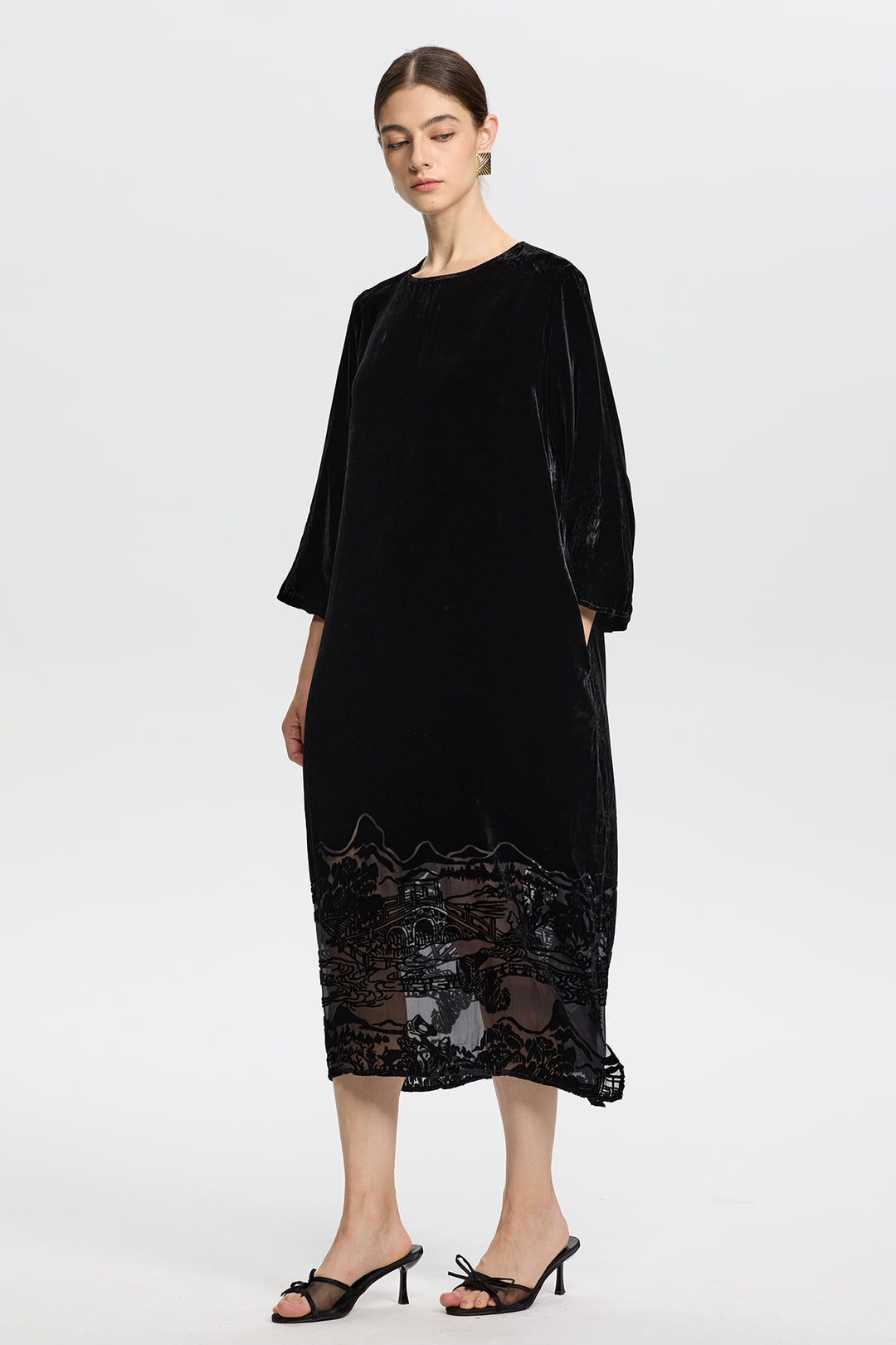 Clarisse Retro Velvet Dress