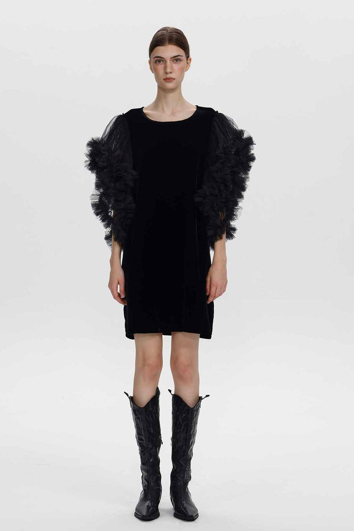 Mini-robe en velours à manches en tulle à volants Violetta