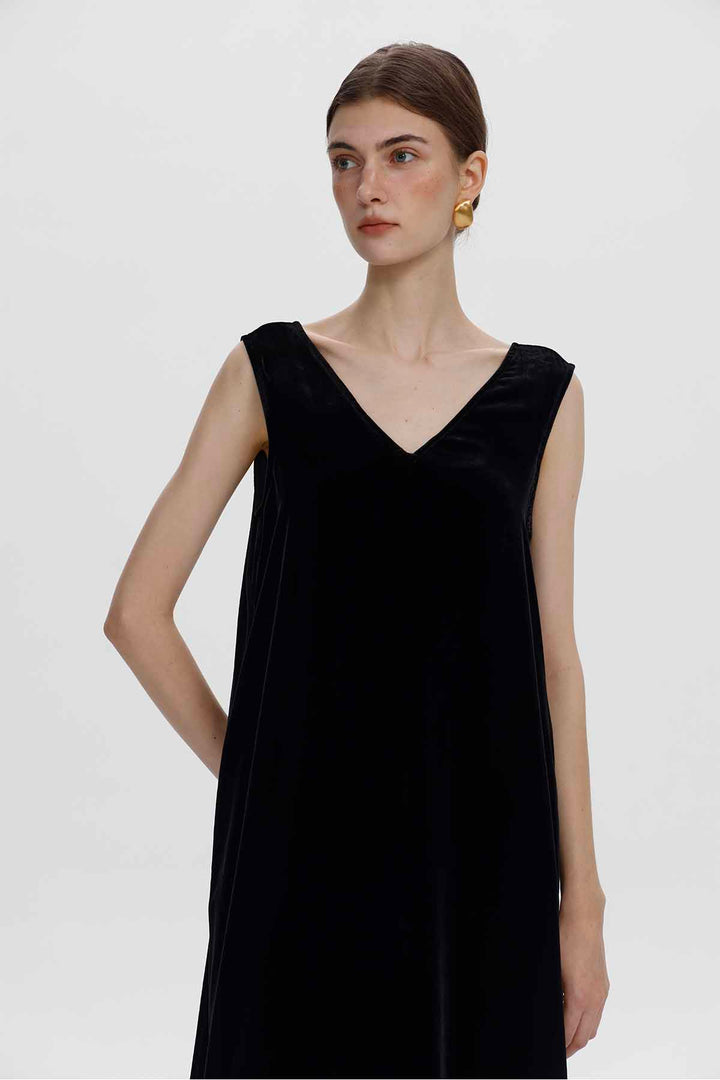 Rosamund Velvet Bow-Back Maxi Dress