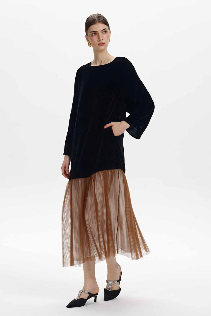 Cosima Velvet Dress