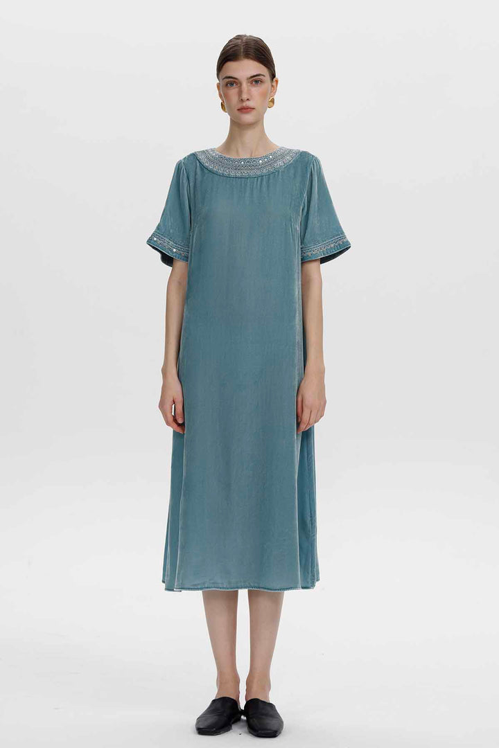 Samtkleid „Thea“ mit Perlenverzierung