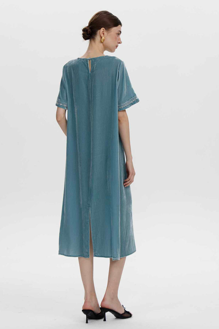 Samtkleid „Thea“ mit Perlenverzierung