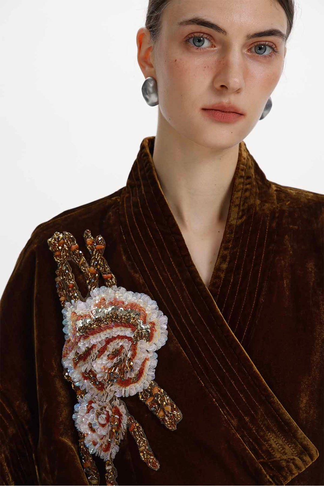 Gia Beaded Floral Velvet Wrap Set