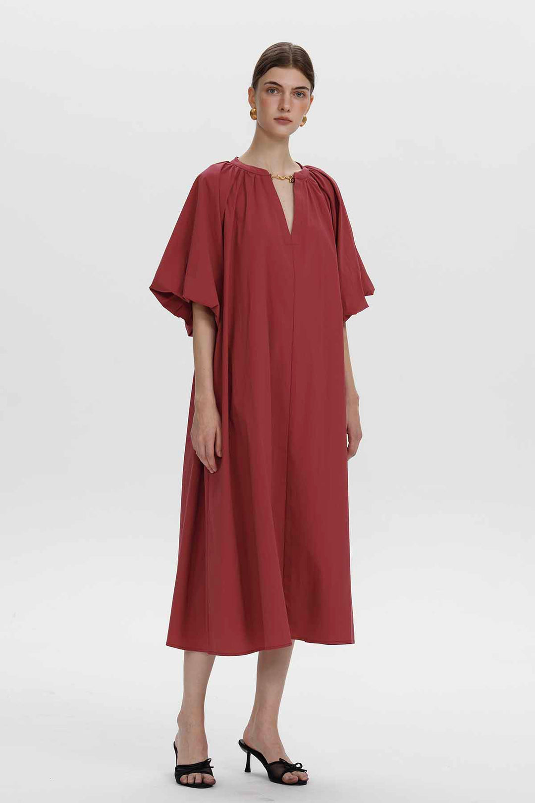 Bettina Midikleid mit Cape-Ärmeln und Gürtel