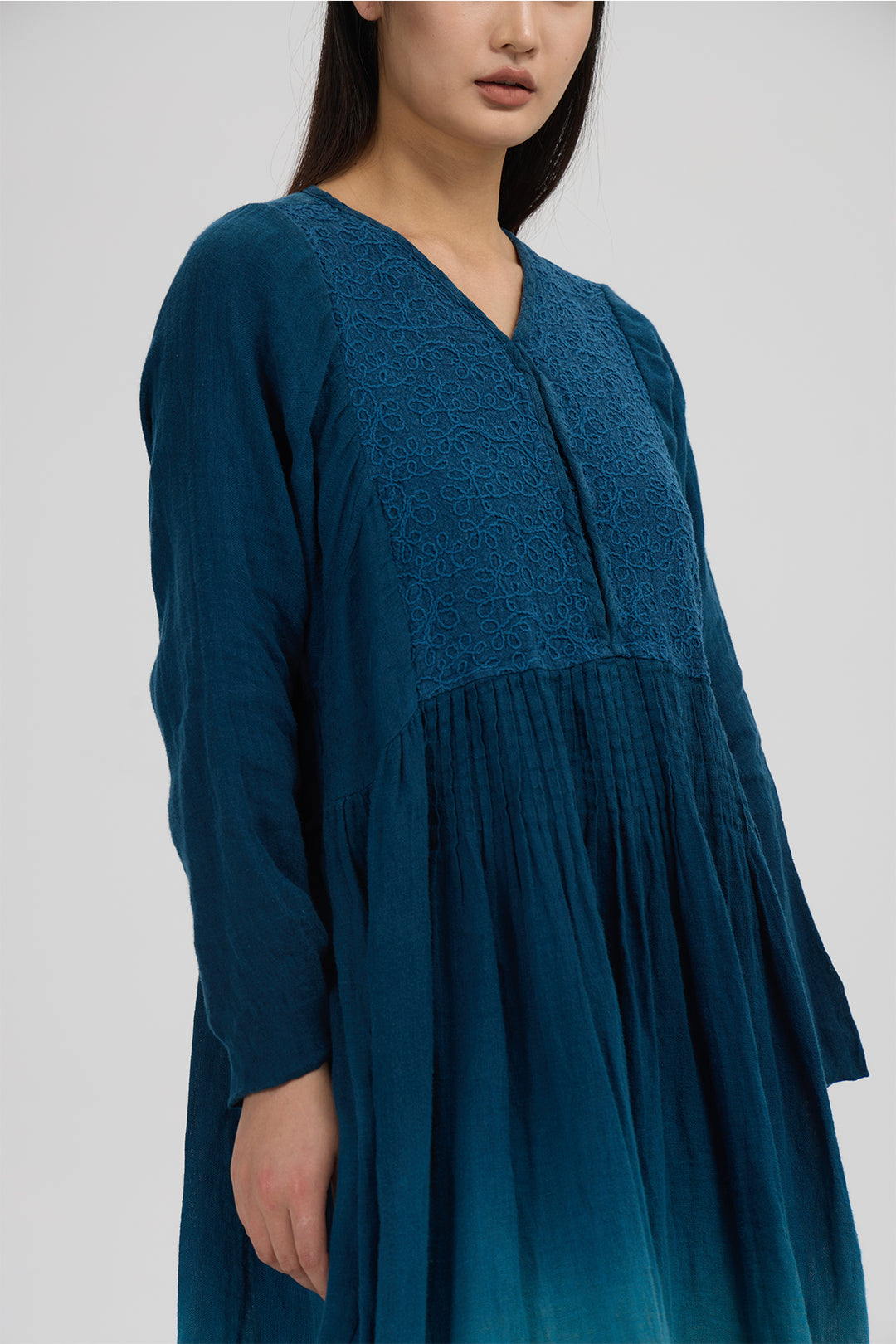 Soraya Artisan Linen Dress – Lagoon