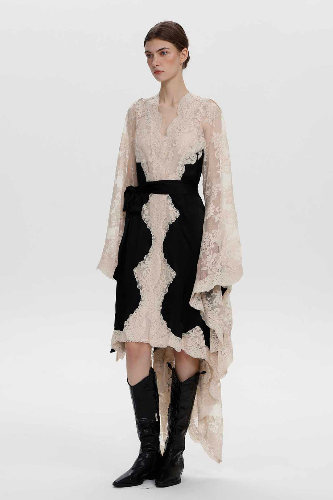 Abito Colette in pizzo floreale