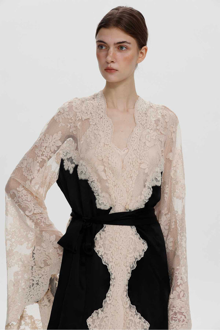 Abito Colette in pizzo floreale