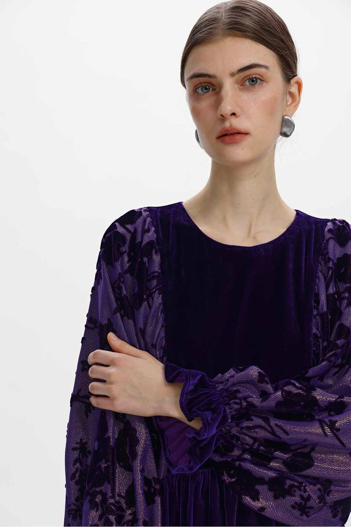 Astrid Burnout Velvet Peplum Top