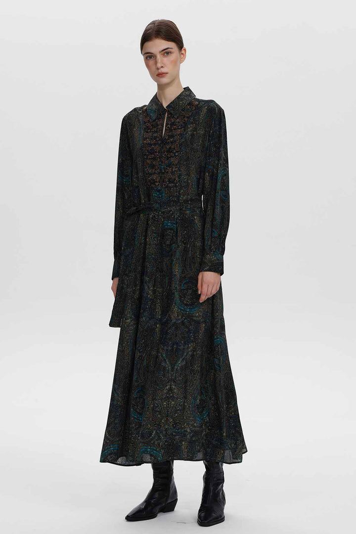 Louise verziertes Seiden-Paisley-Kleid