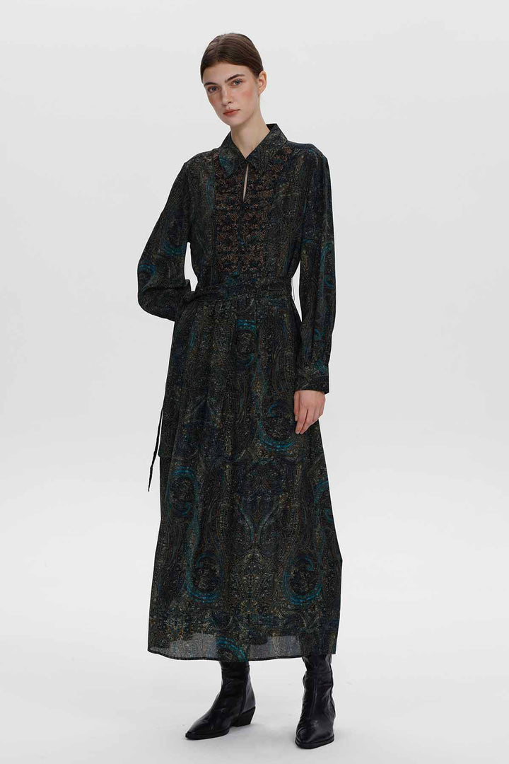 Louise verziertes Seiden-Paisley-Kleid