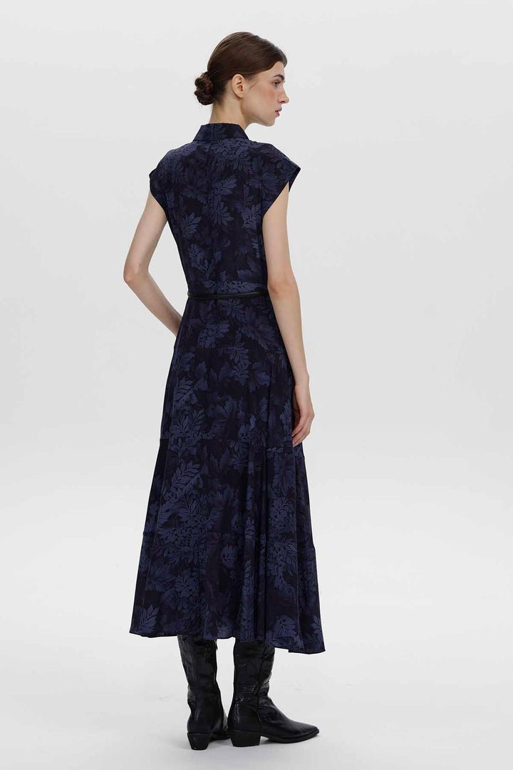Vestido camisero largo con cinturón y estampado floral Chiara