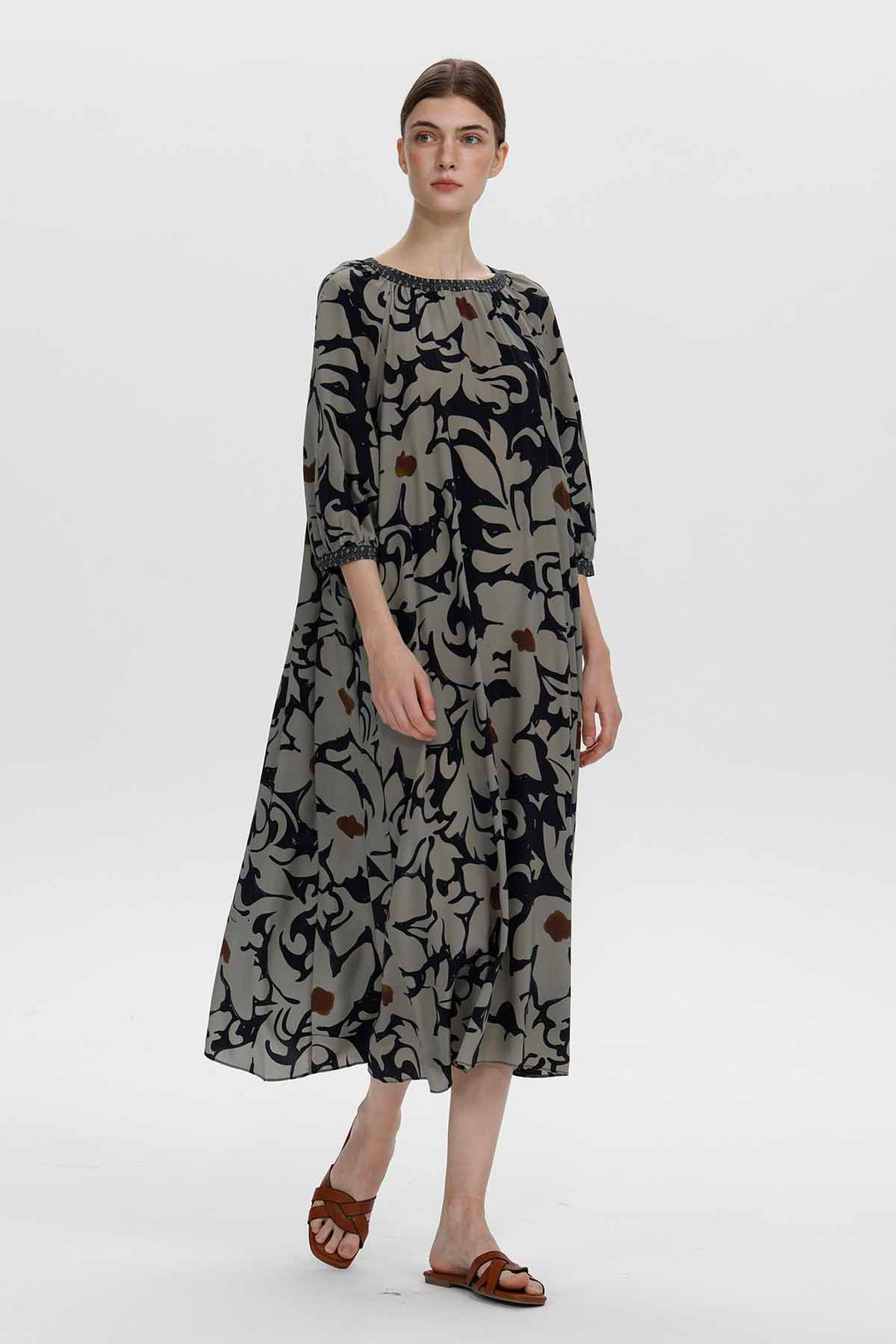 Vestido midi floral de seda Genevieve