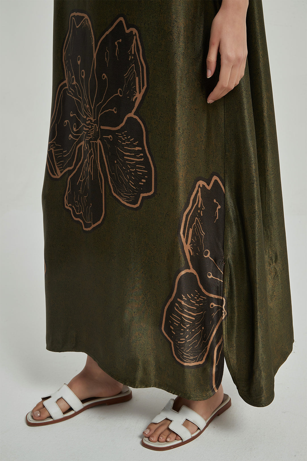 Metallic Oversize Cozy Big Flower Maxi Silk Dress - GREEN