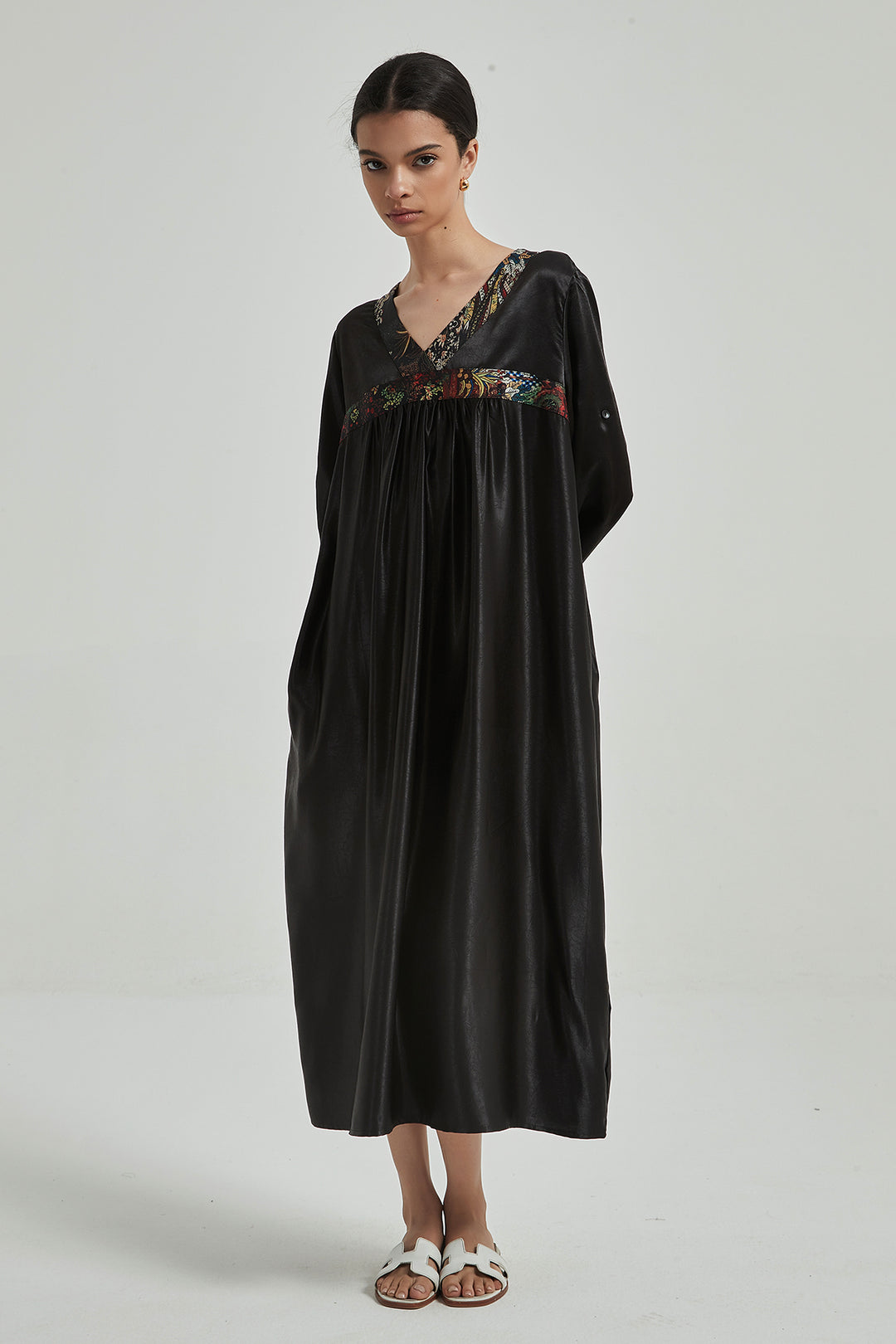 V-Neck Vintage Design Silk Dress