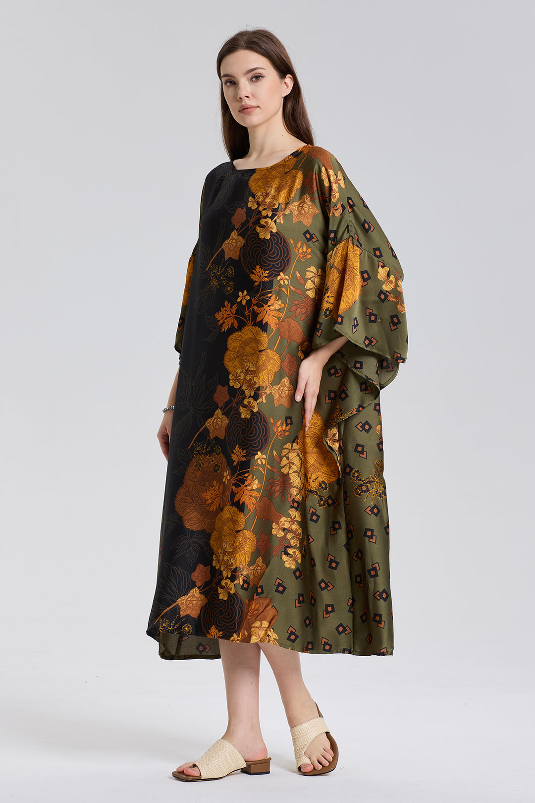 Robe en soie confortable à fleurs rétro Chiara
