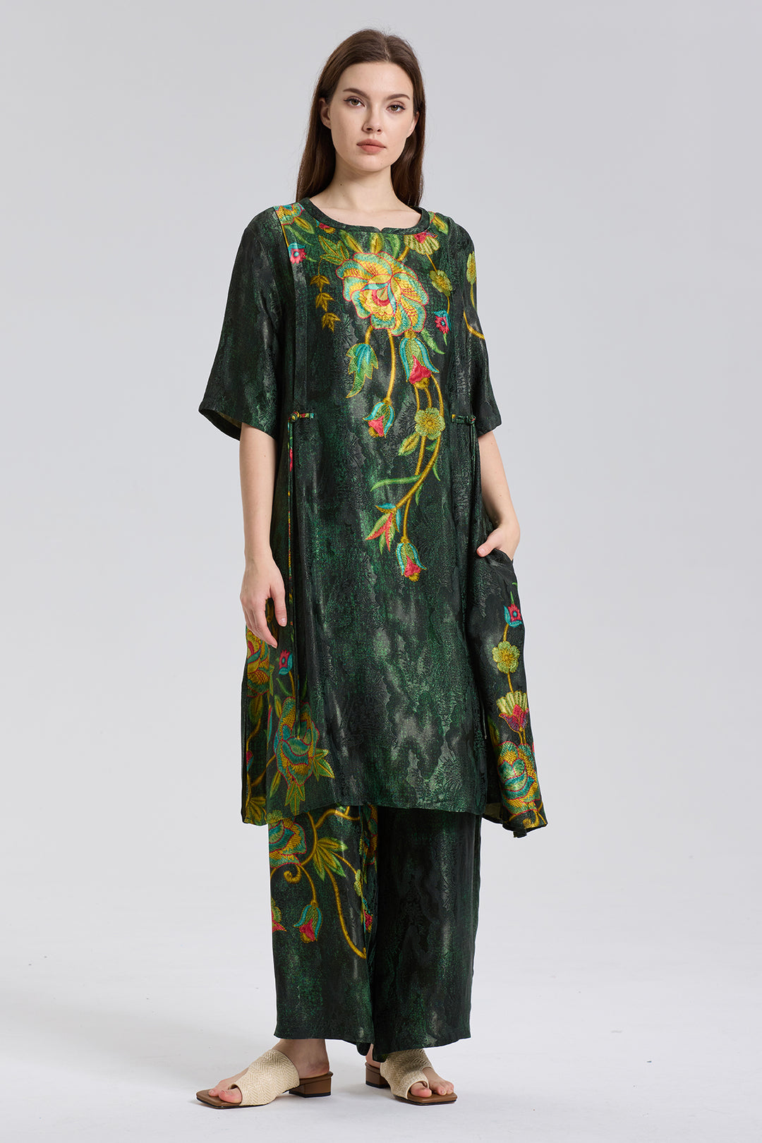 Susi Embroidered wide leg pants suit
