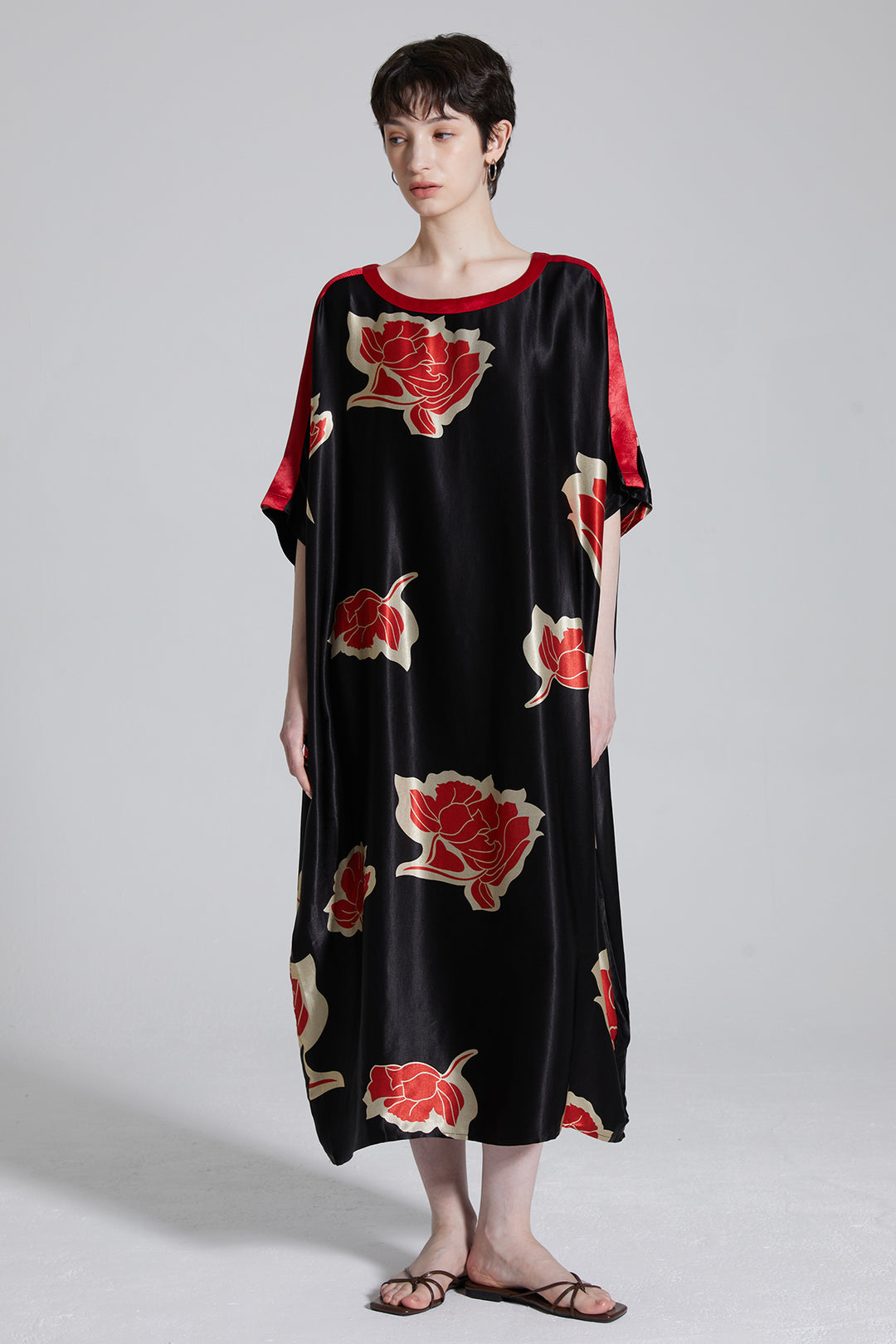 Avery Plus Size Elegant Flower Maxi Dress