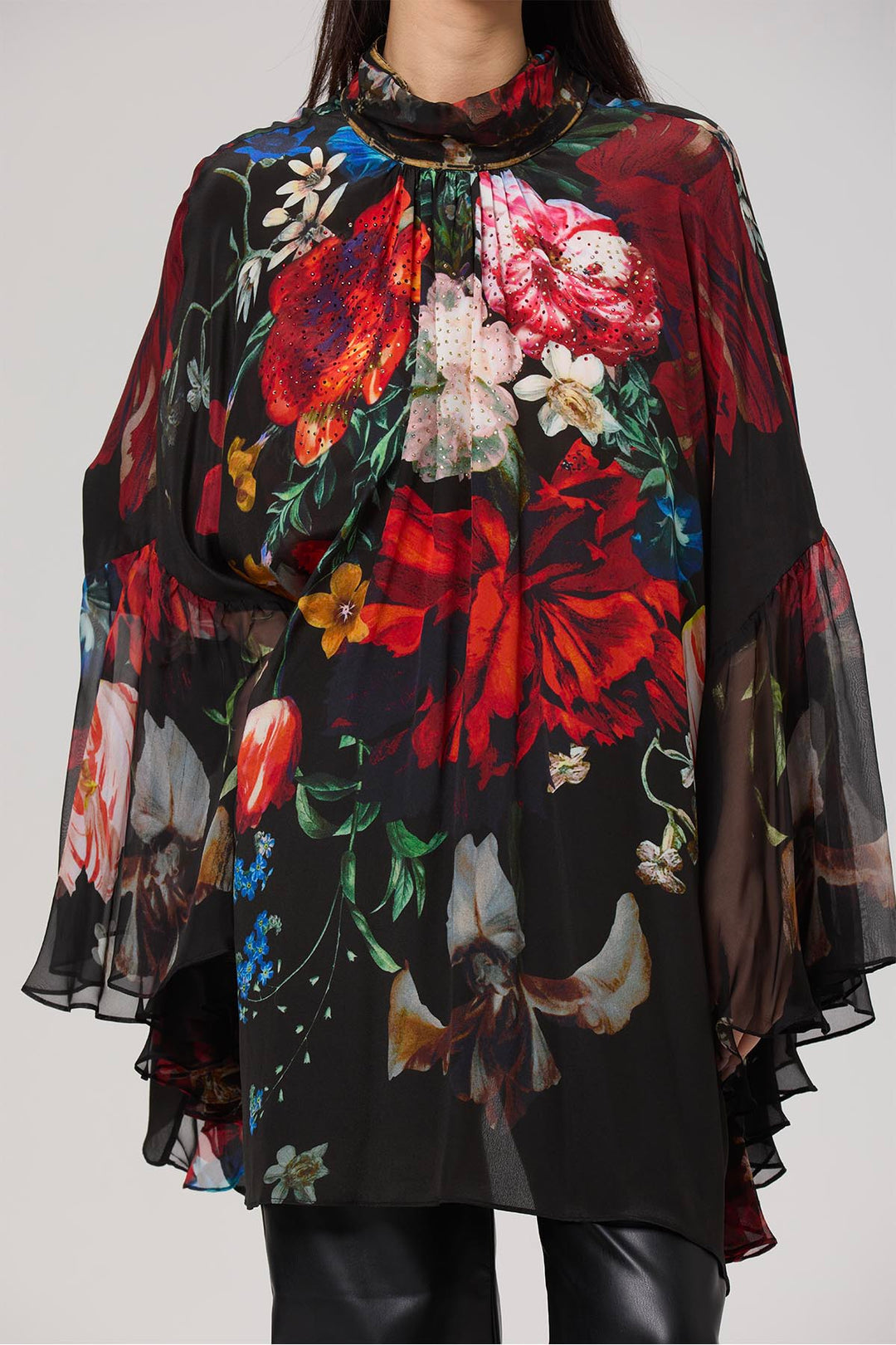 Baela Vintage Flower Print Batwing Sleeve Silk Top