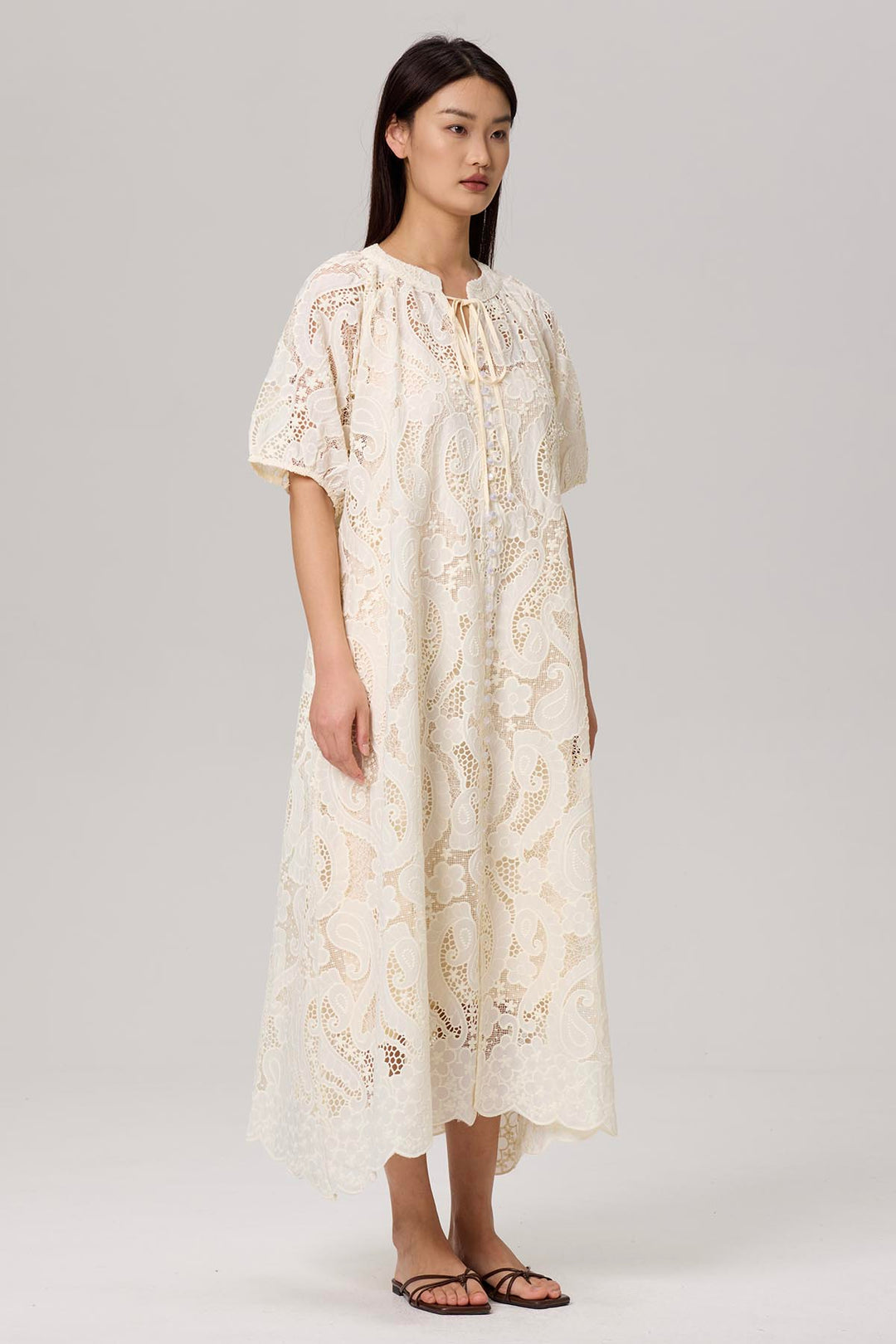 Nia Casual Lace Maxi Dress