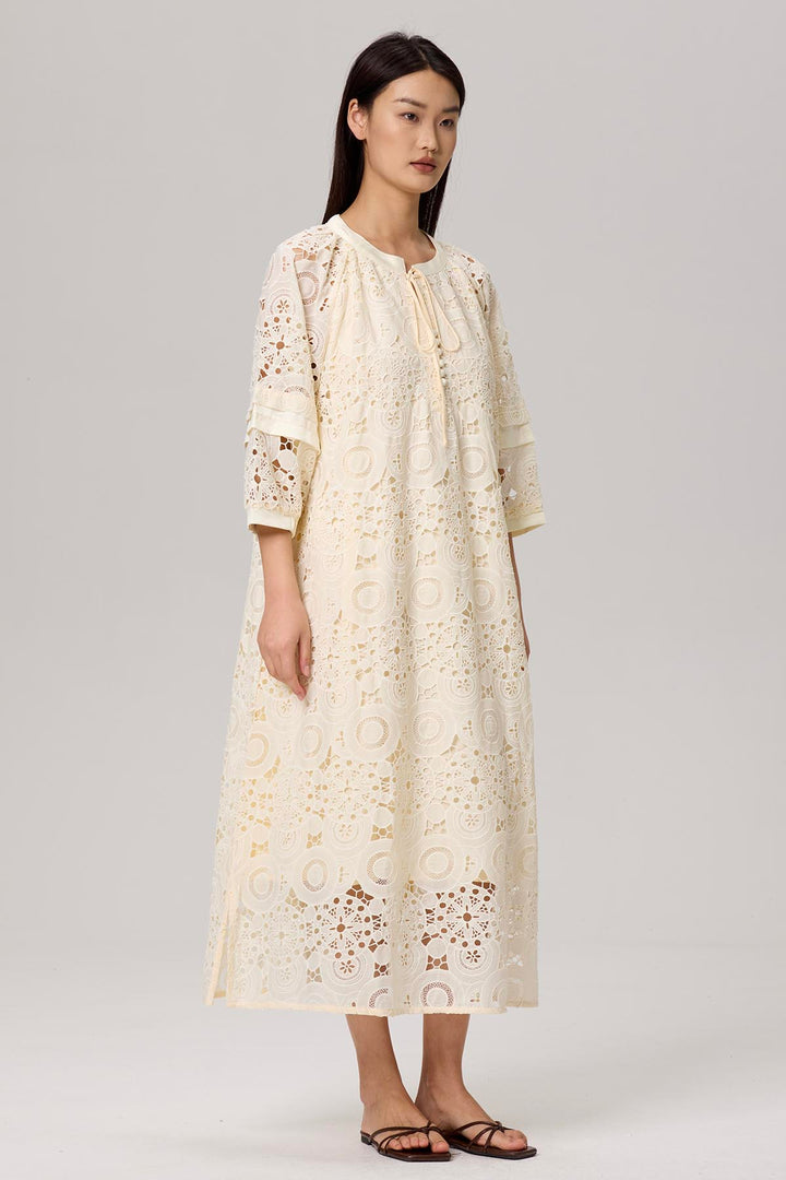 Styla Casual Lace Maxi Dress