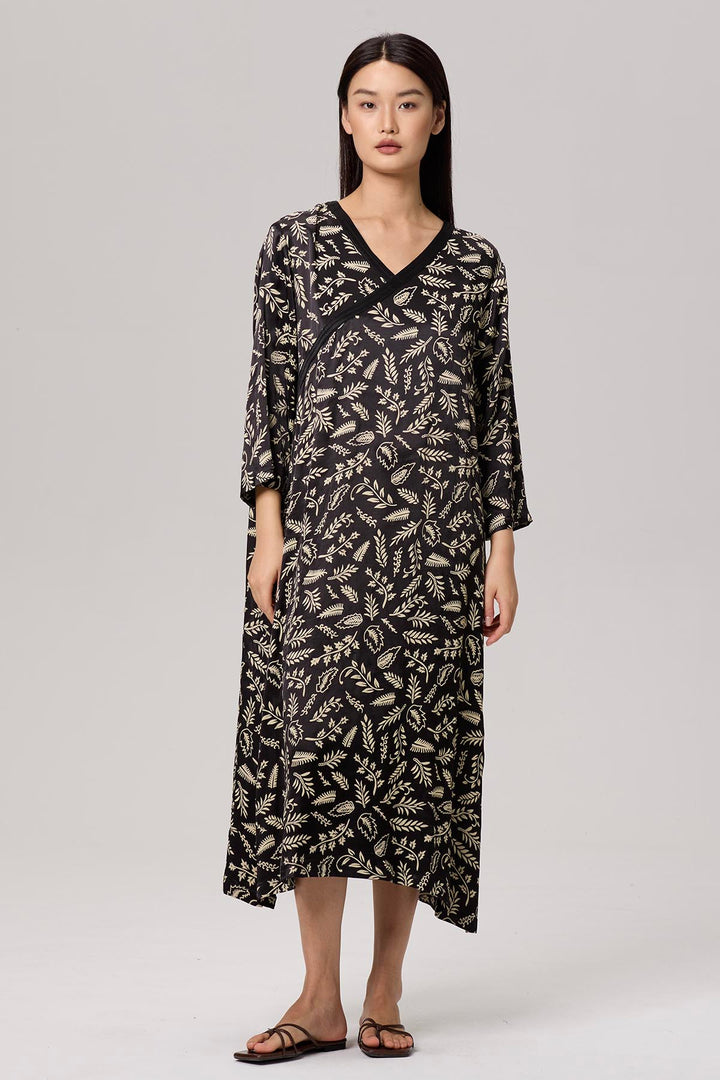 Denisse V-Neck Print Maxi Dress