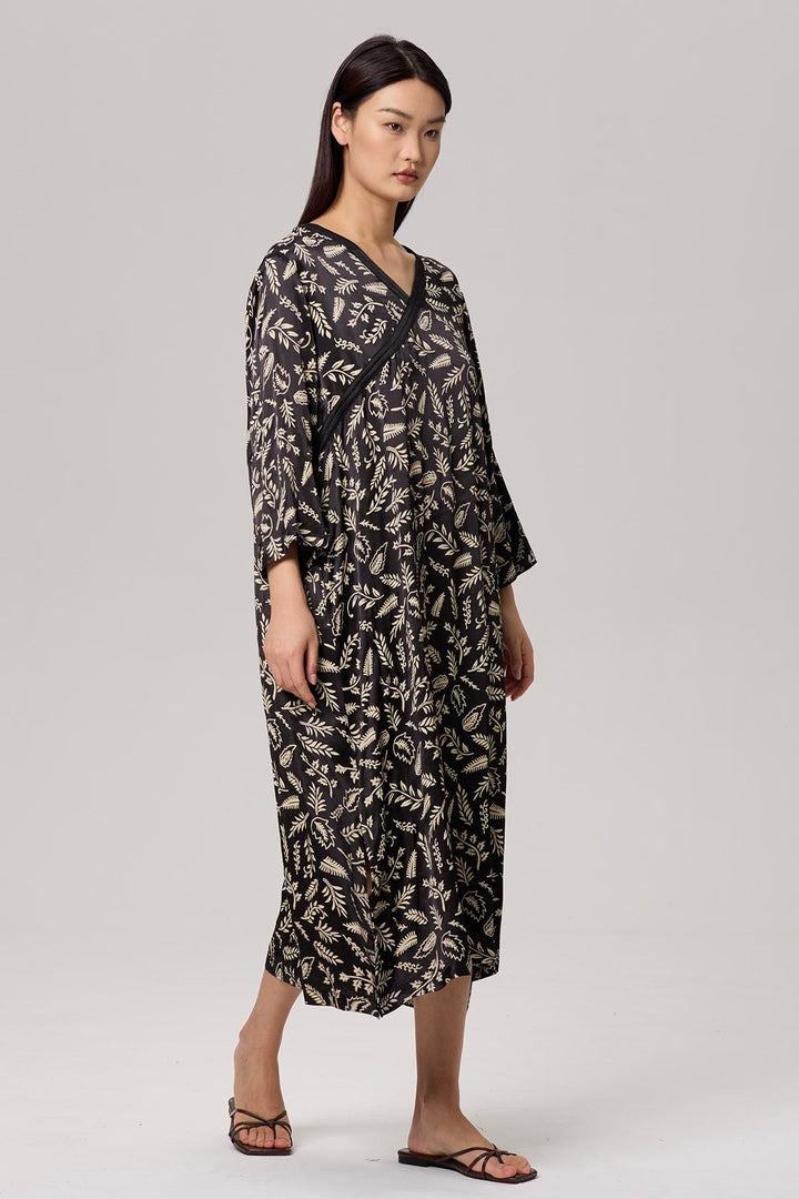 Denisse V-Neck Print Maxi Dress