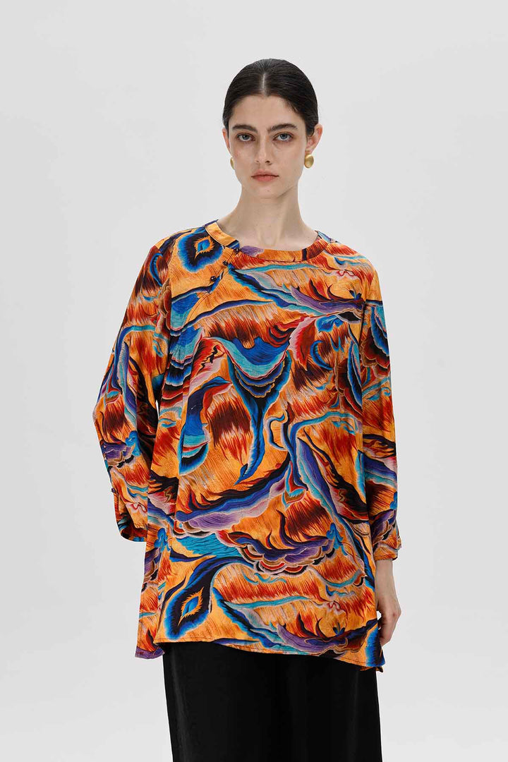 بلوزة لاريدو بطباعة ريترو