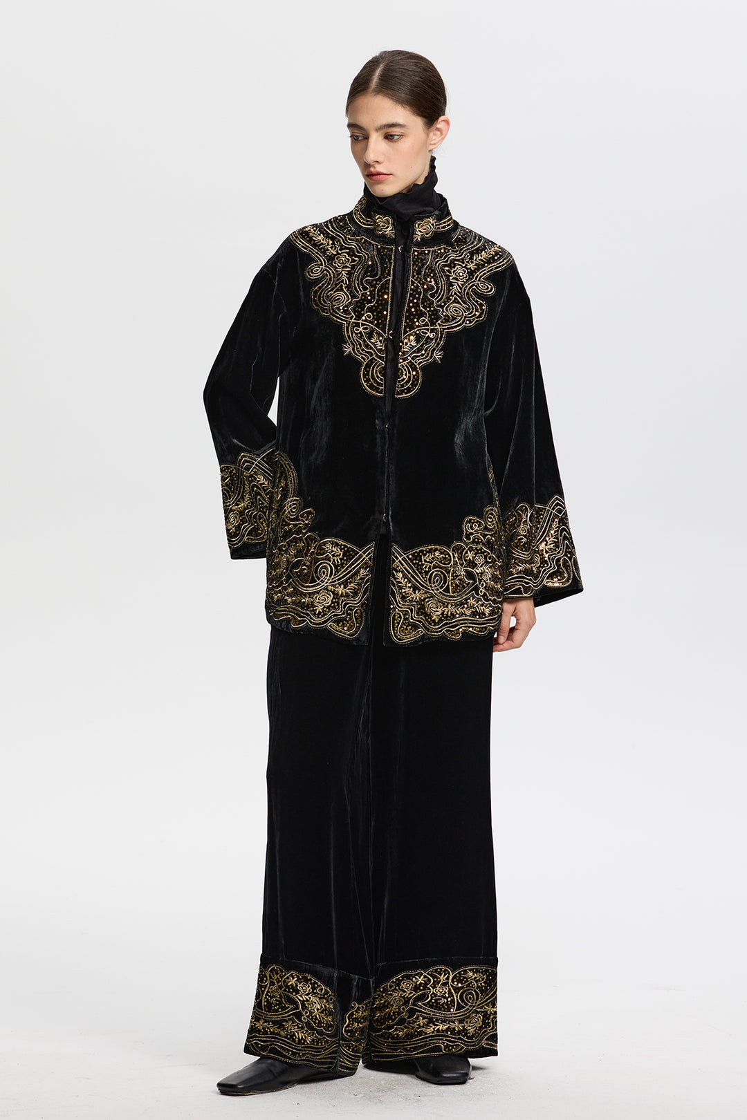 Aurelia Velvet Set