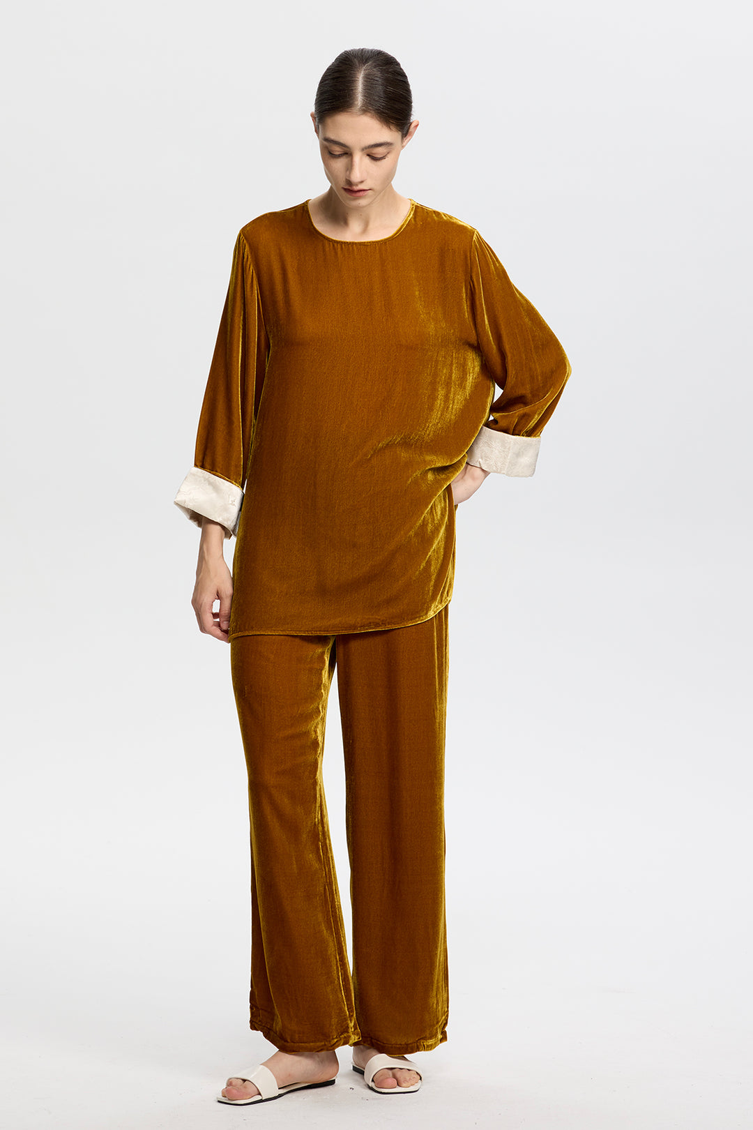 Amara Velvet Two Set