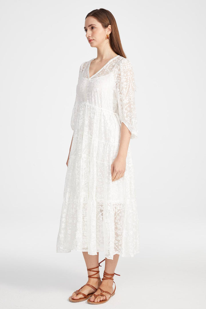 Riya Lace Dress in White