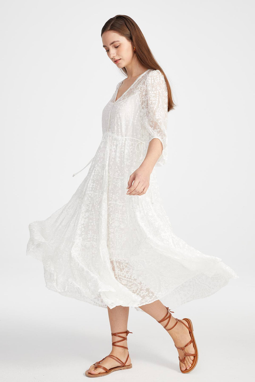 Riya Lace Dress in White